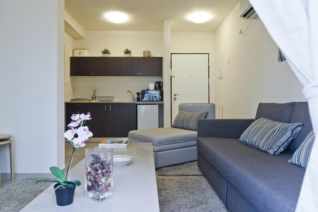 Tlv Suites By The Sea - 2 Rooms 텔아비브 외부 사진